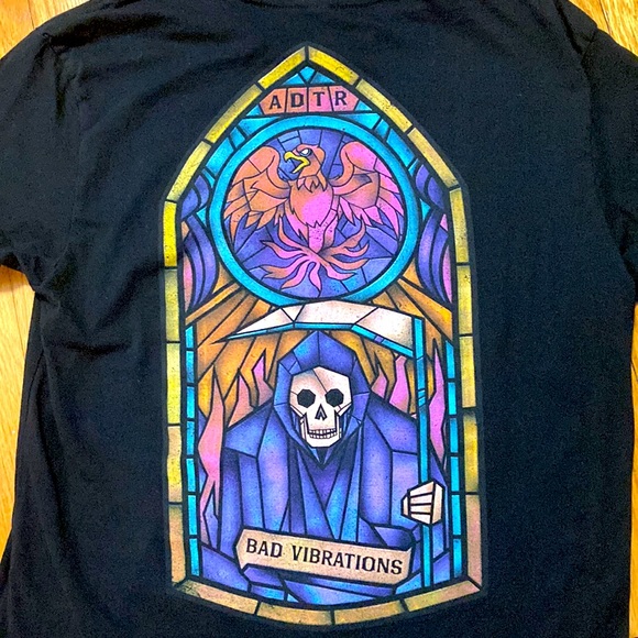 Vintage The Legend of Zelda Wind Walker Window Shirt - Picture 2 of 5